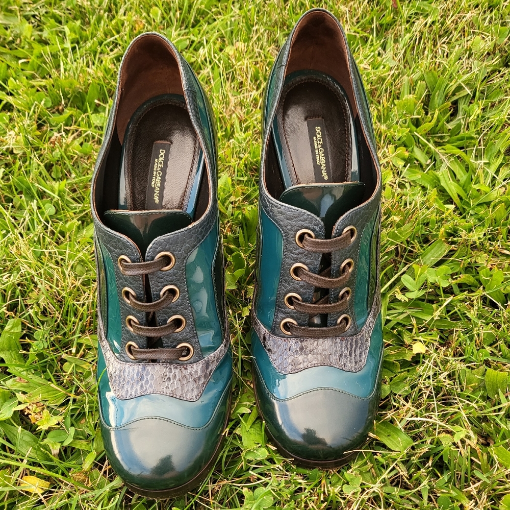 Doloce & Gabbana Patent leather high heels